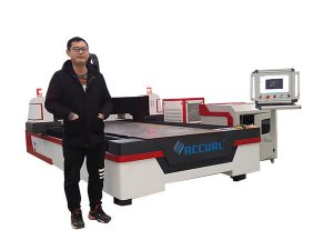 තඹ / ටයිටේනියම් සඳහා රේඛීය මාර්ගෝපදේශ ධාවකය cnc ලේසර් පයිප්ප කැපීමේ යන්ත්රය